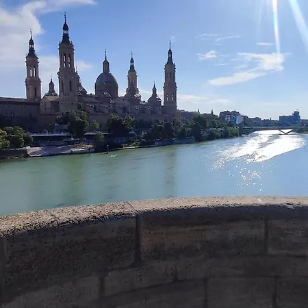 Appartement Cerca Plaza Pilar Saragosse